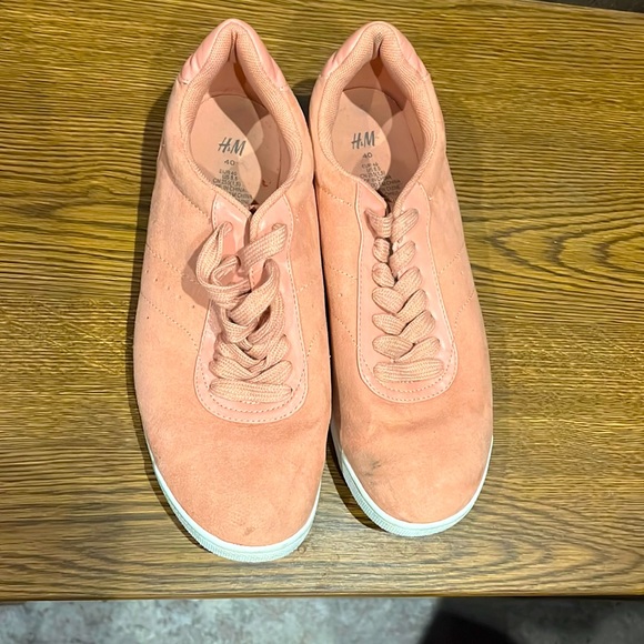 H&M Suede Pink Sneakers - Picture 1 of 6